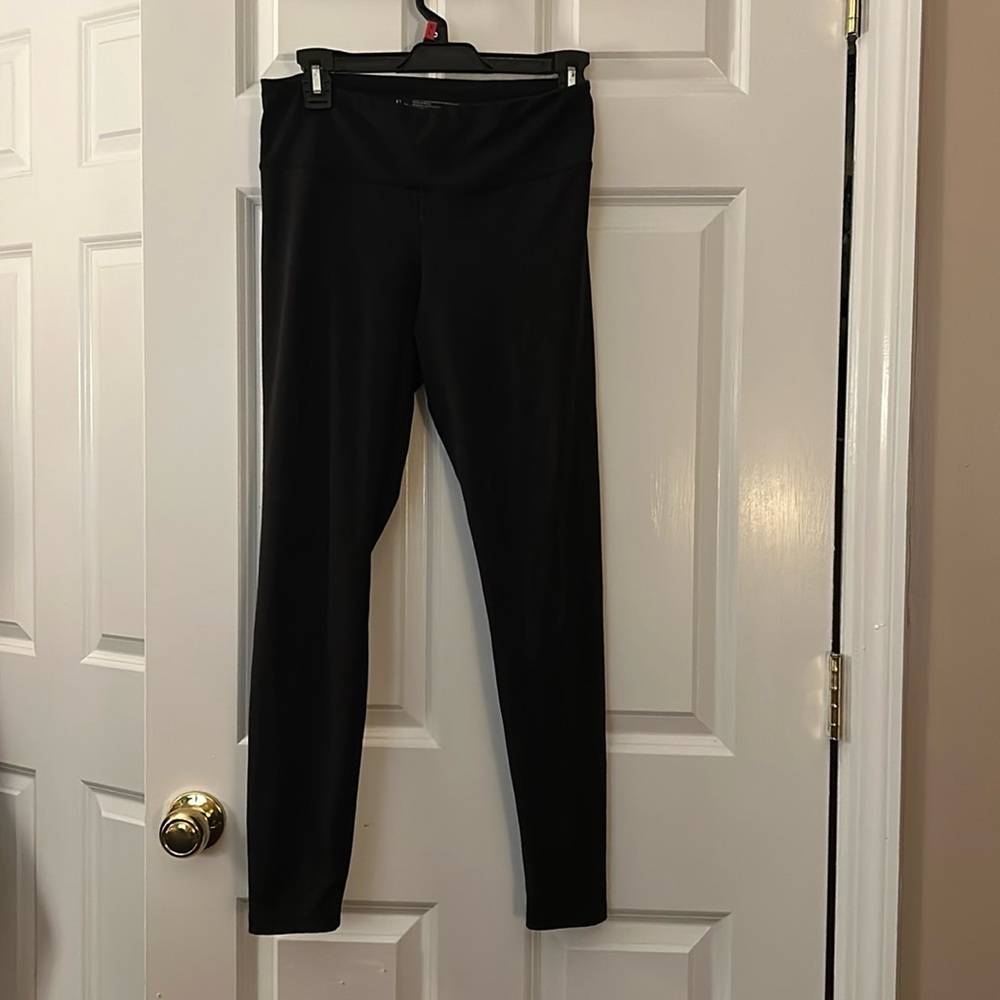 Felina (L) black leggings